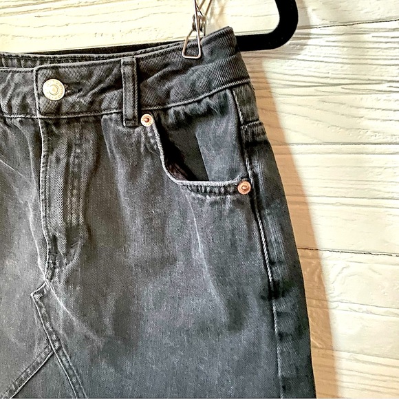 topshop | MOTO | Black Denim Mini Skirt - Picture 3 of 6